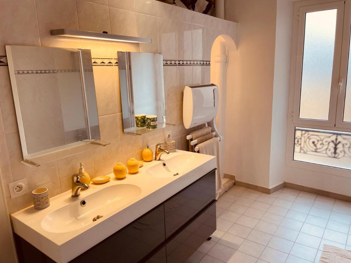 Nice Renting - Paganini - Spacious Apartment - 2 Bedrooms - King Bed - Bathtub - Heart Of Nice Luaran gambar