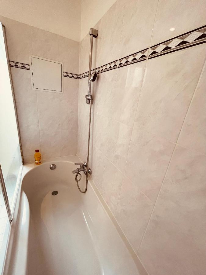 Nice Renting - Paganini - Spacious Apartment - 2 Bedrooms - King Bed - Bathtub - Heart Of Nice Luaran gambar